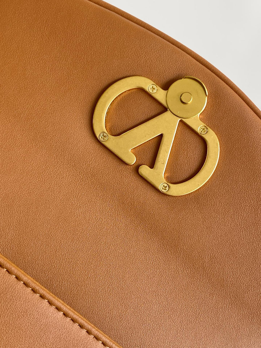 B1R76VL33 Fashion leather bag
