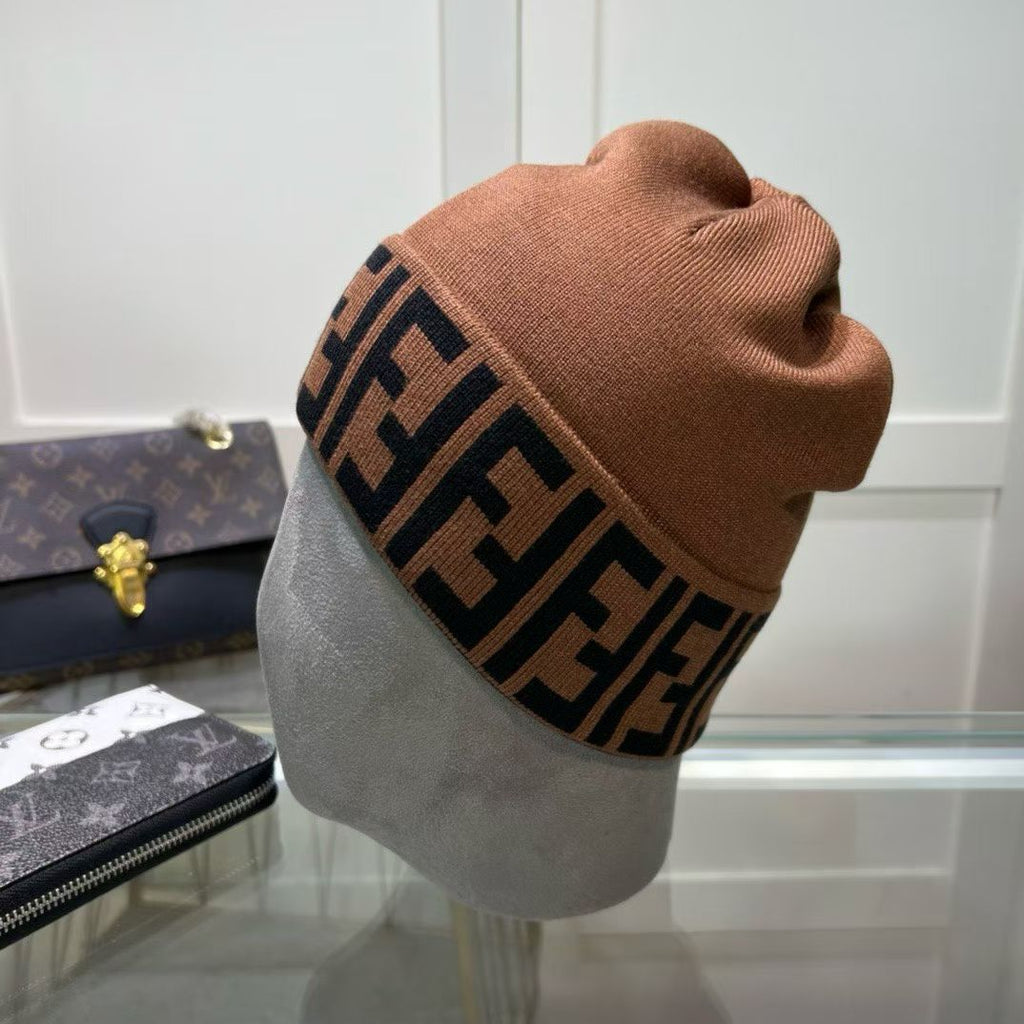 M1R86F32 Fashion hats