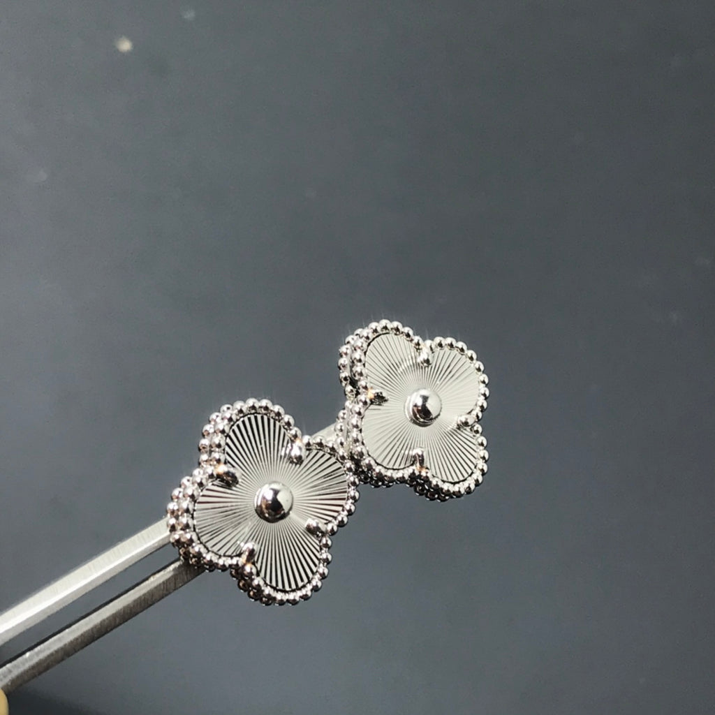 5XVA196E Popular  Earrings