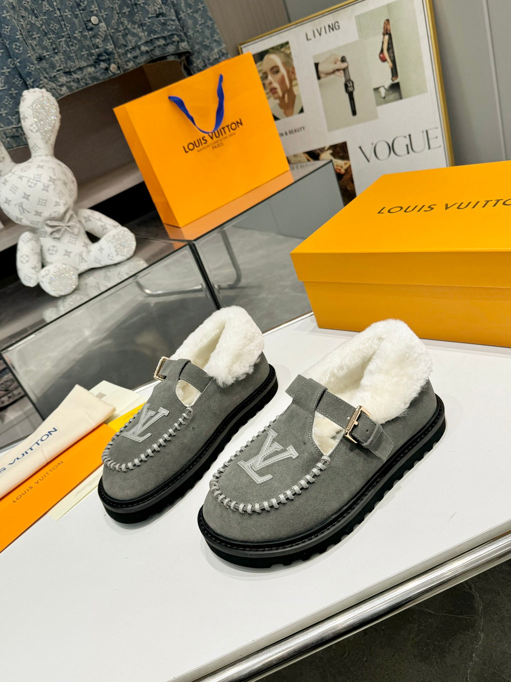 Z2P96E5 Popular high-quality leather shoes