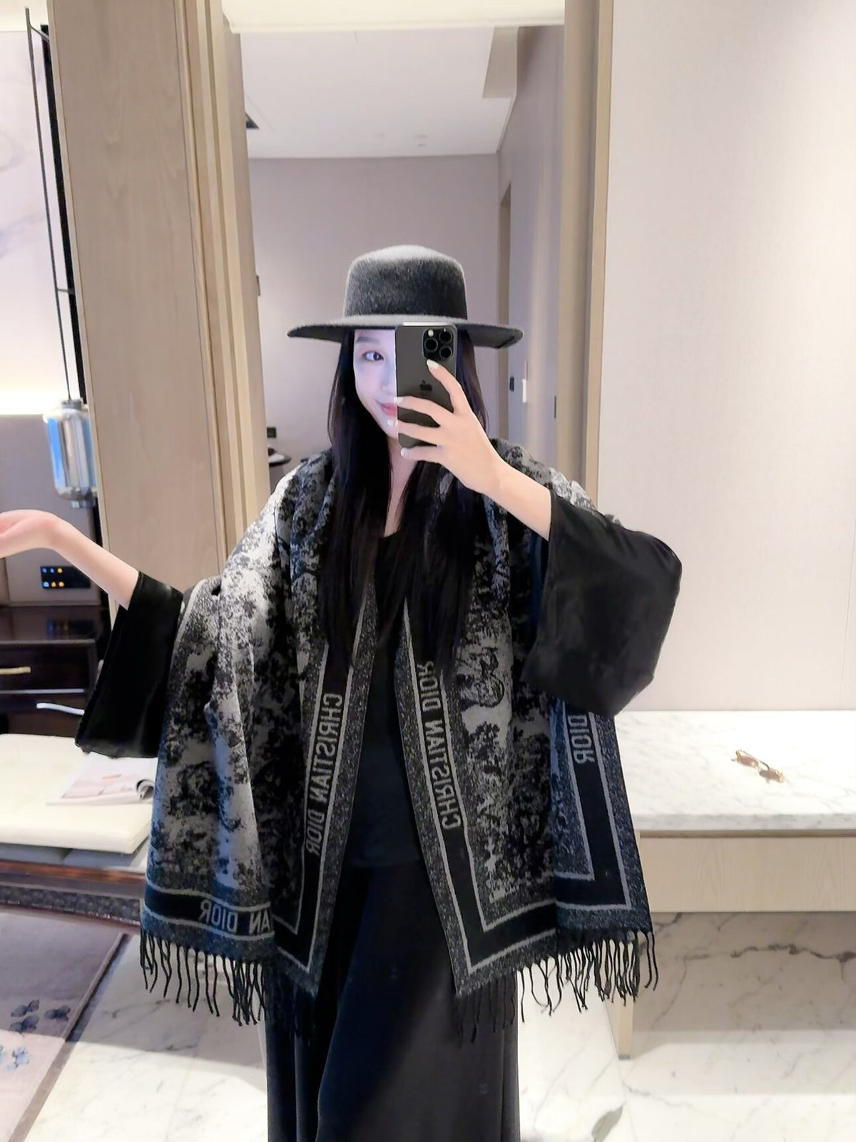 W1R96D128 Popular Winter Scarves