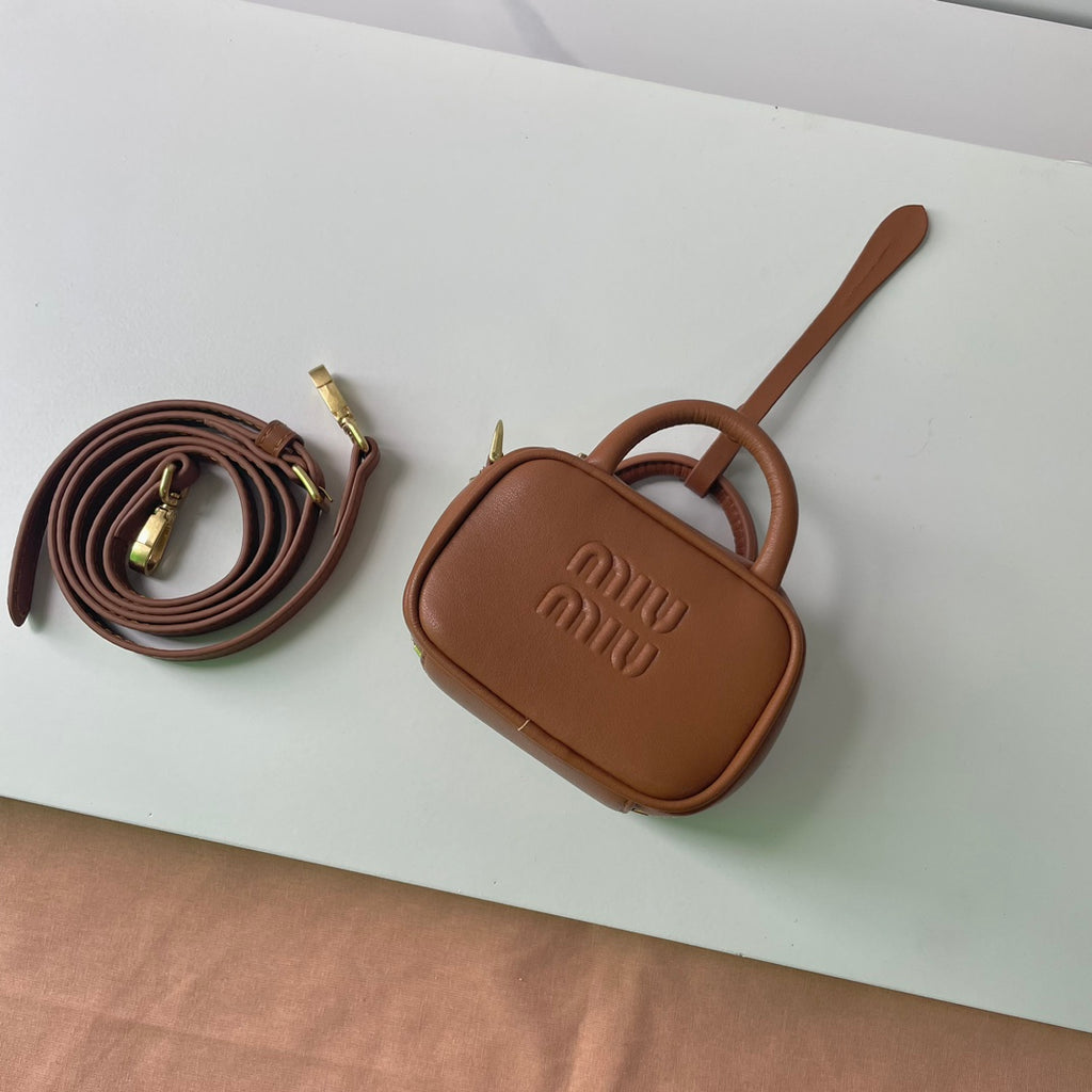 146PA164B Popular leather bags