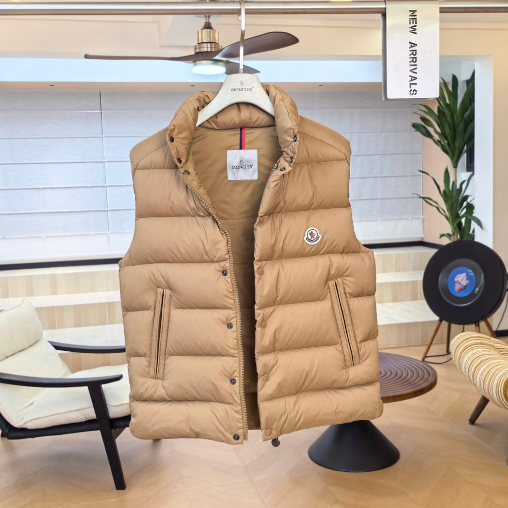 U3R106A1 Fashion down vest