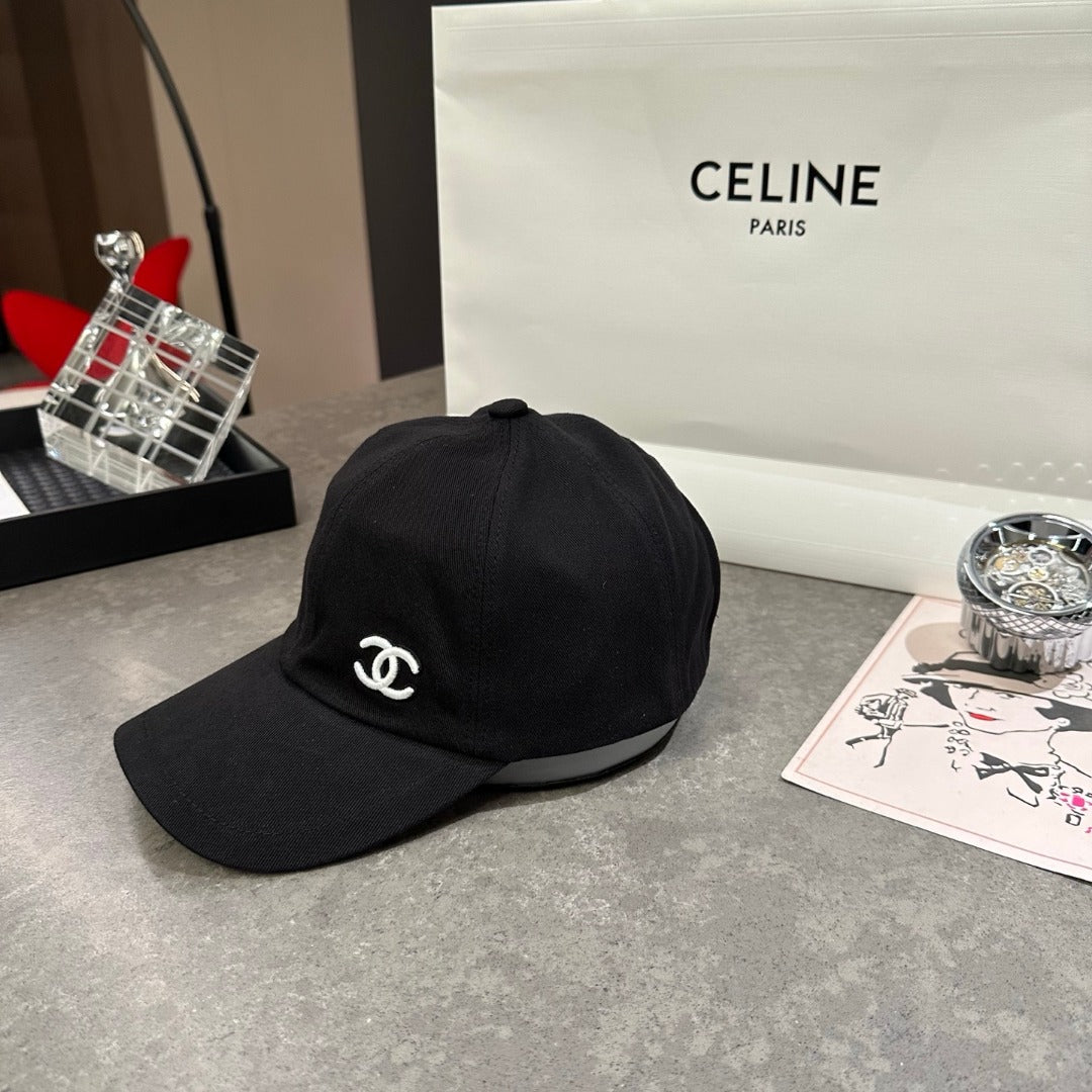 M1N76C6 Fashion hats