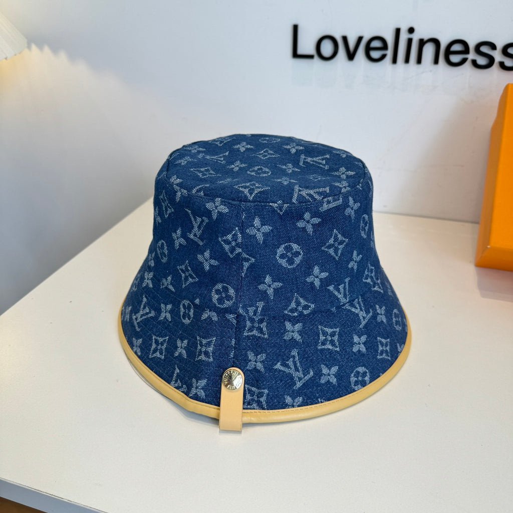M1R86E101 Fashion hats