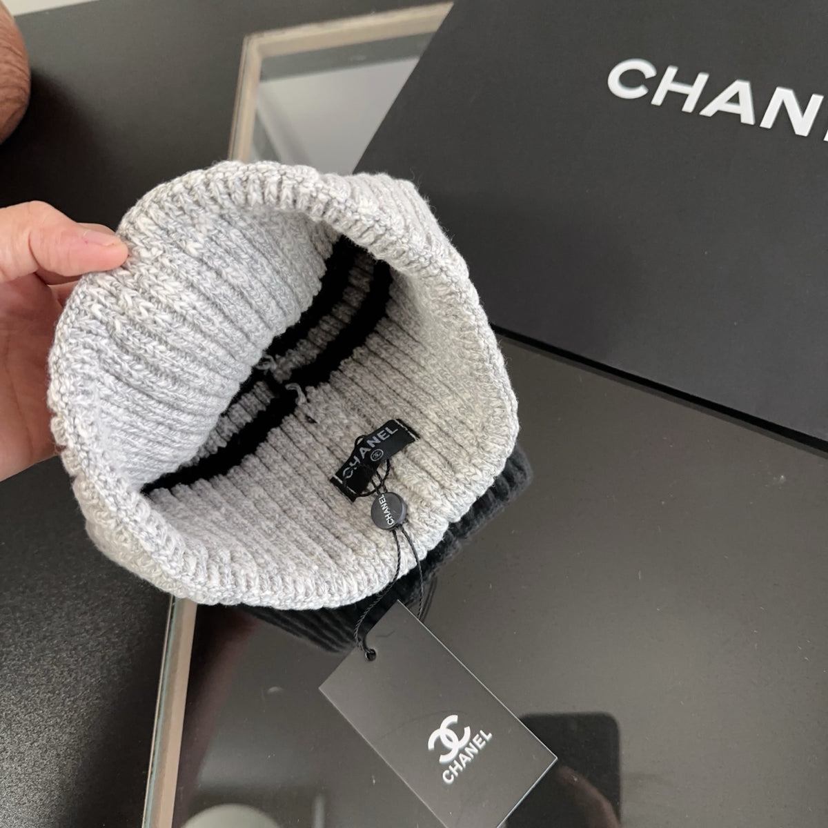 M1R86C24 Fashion hats