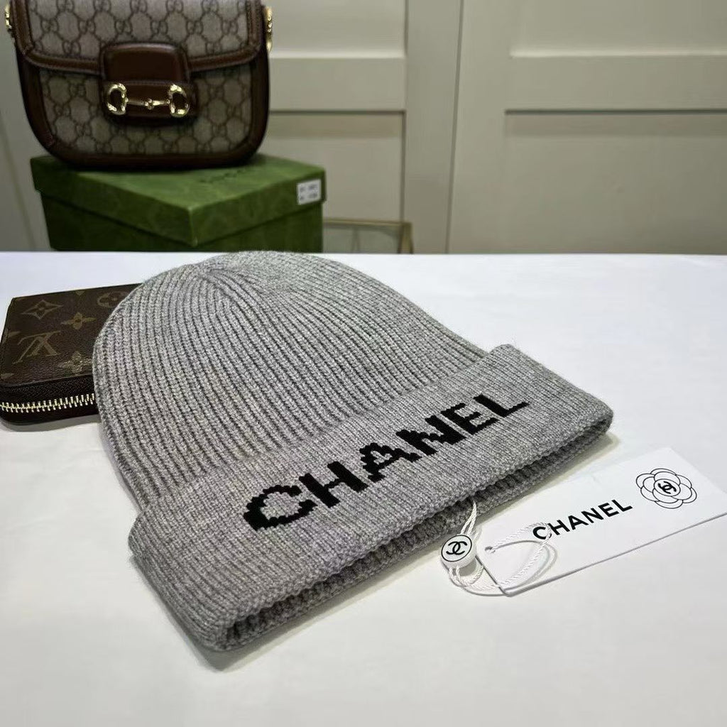M1R86C36 Fashion hats