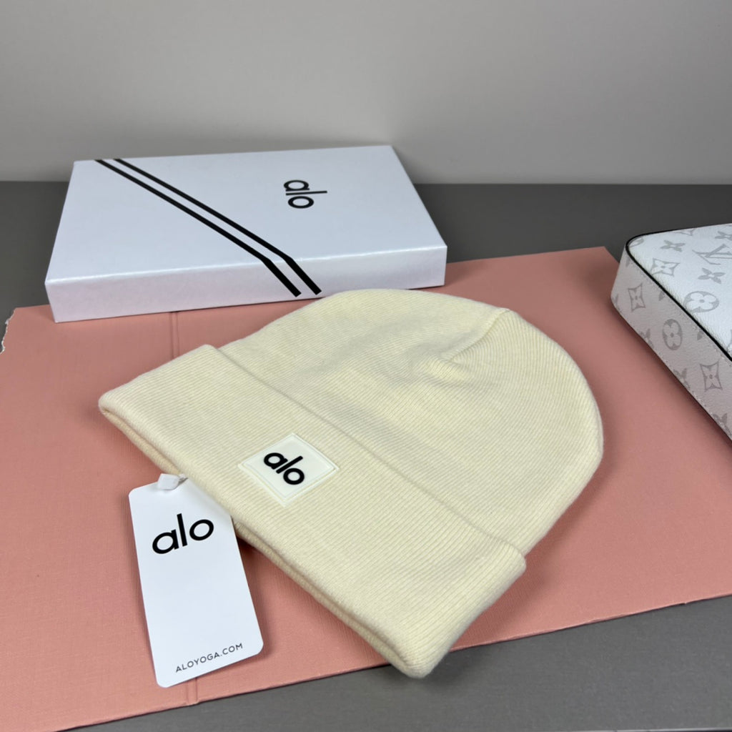 M1R96A30 Fashion hats