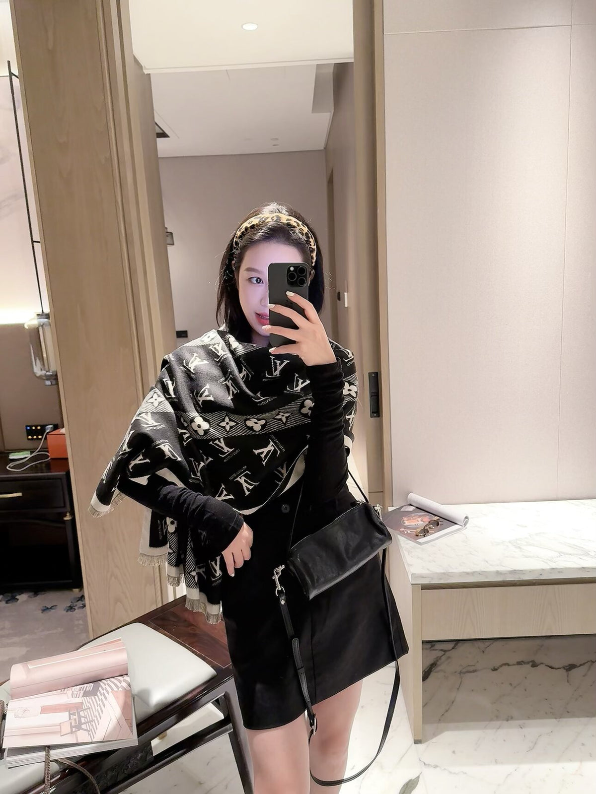 W1R106E62 Fashion Winter Scarves
