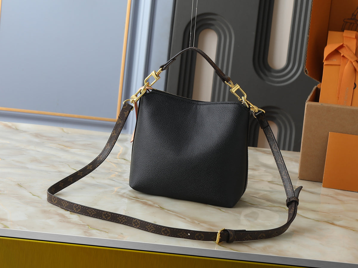 B1N86E7 Fashion leather bag