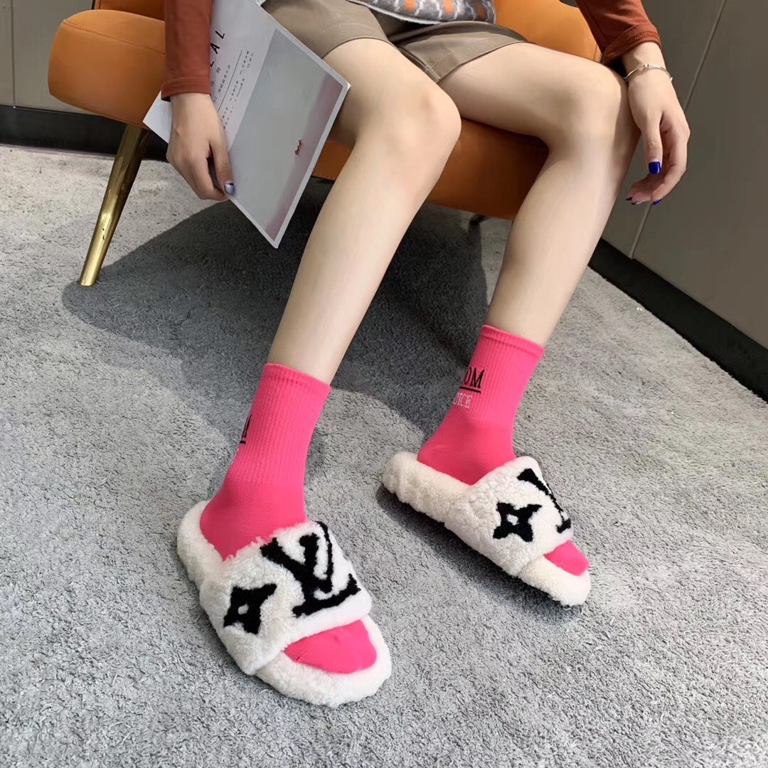 Z2P106E20 Fashion high-quality shoes