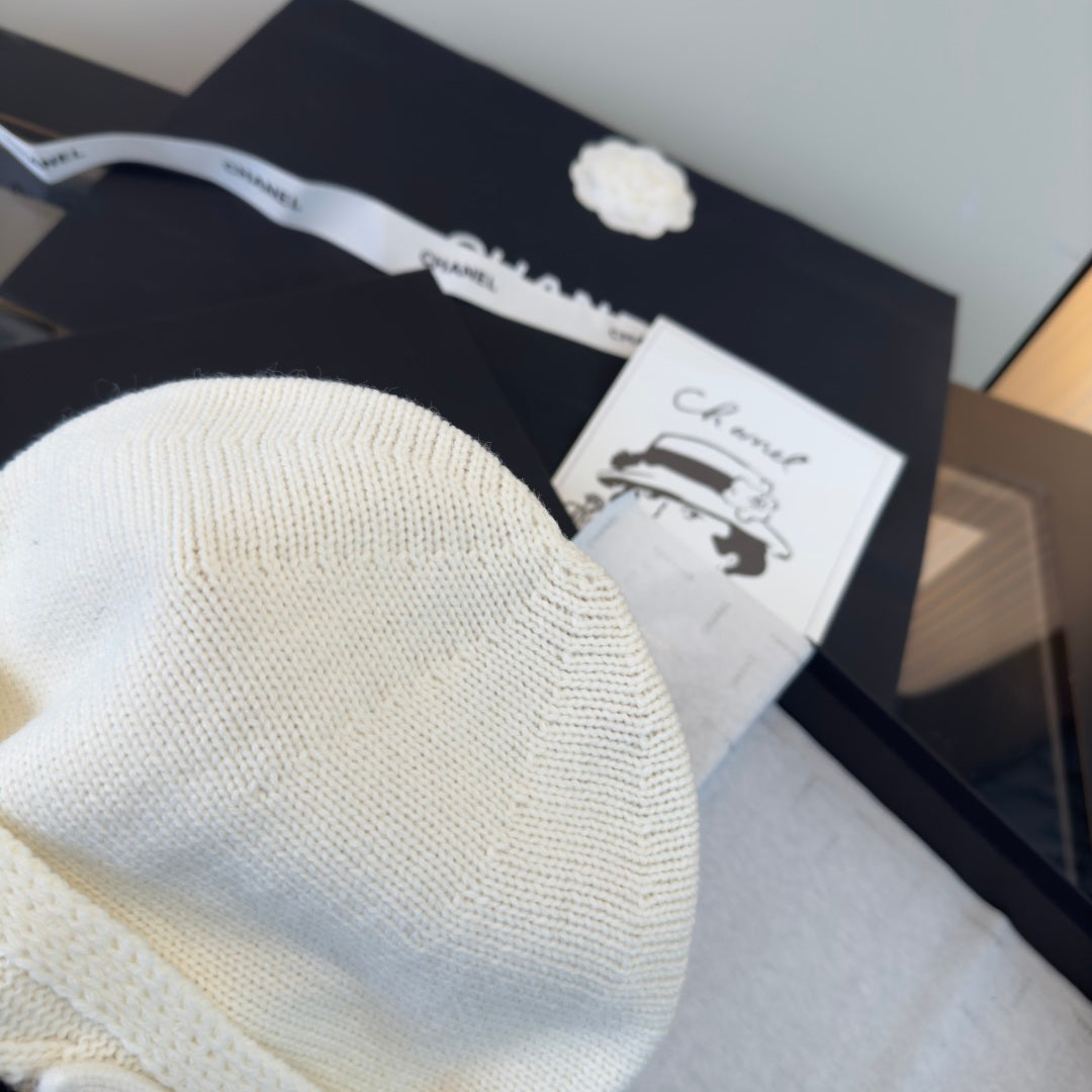M1R96C13 Fashion hats