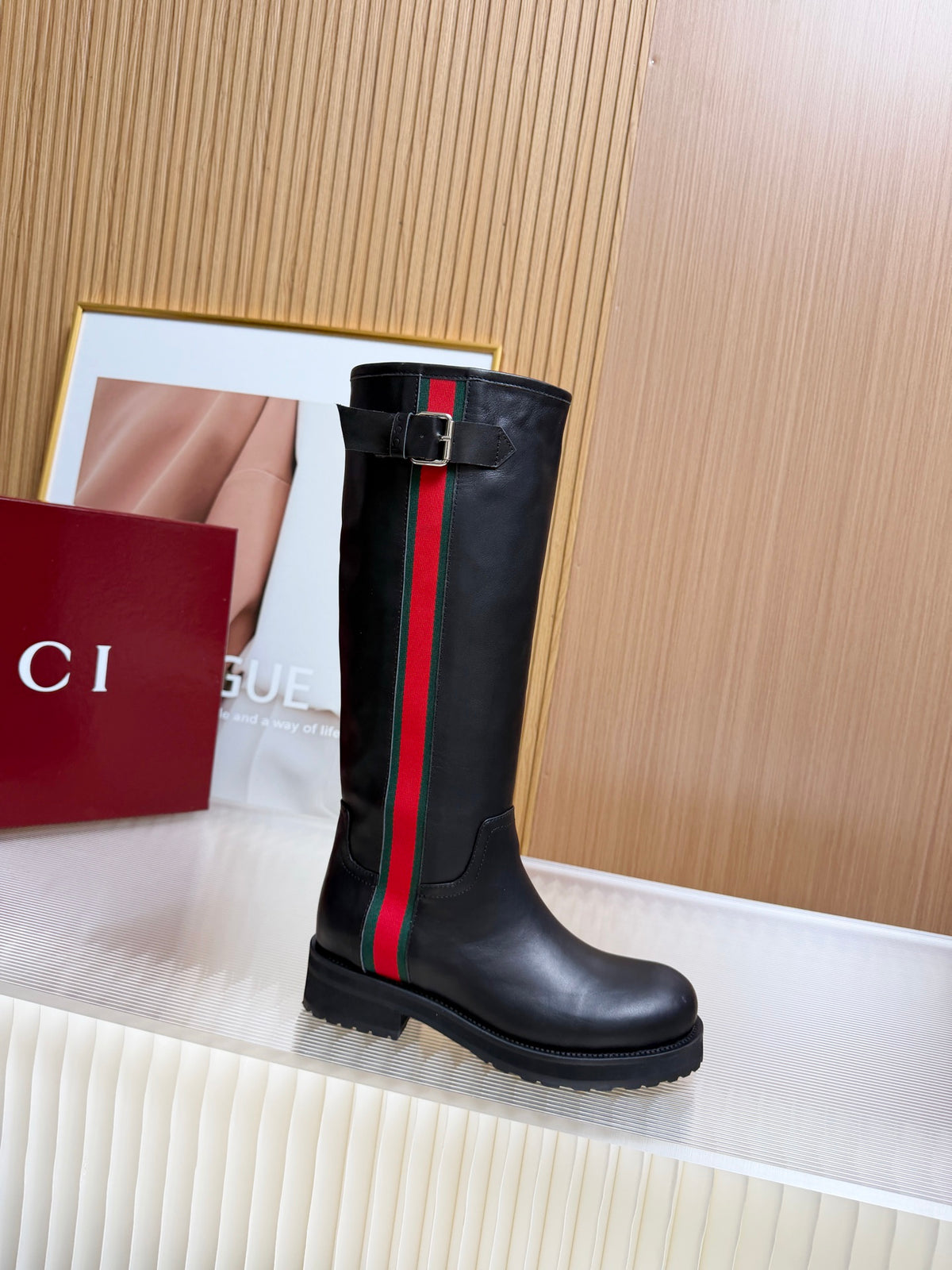 Z2P96B20 Fashion high-quality shoes