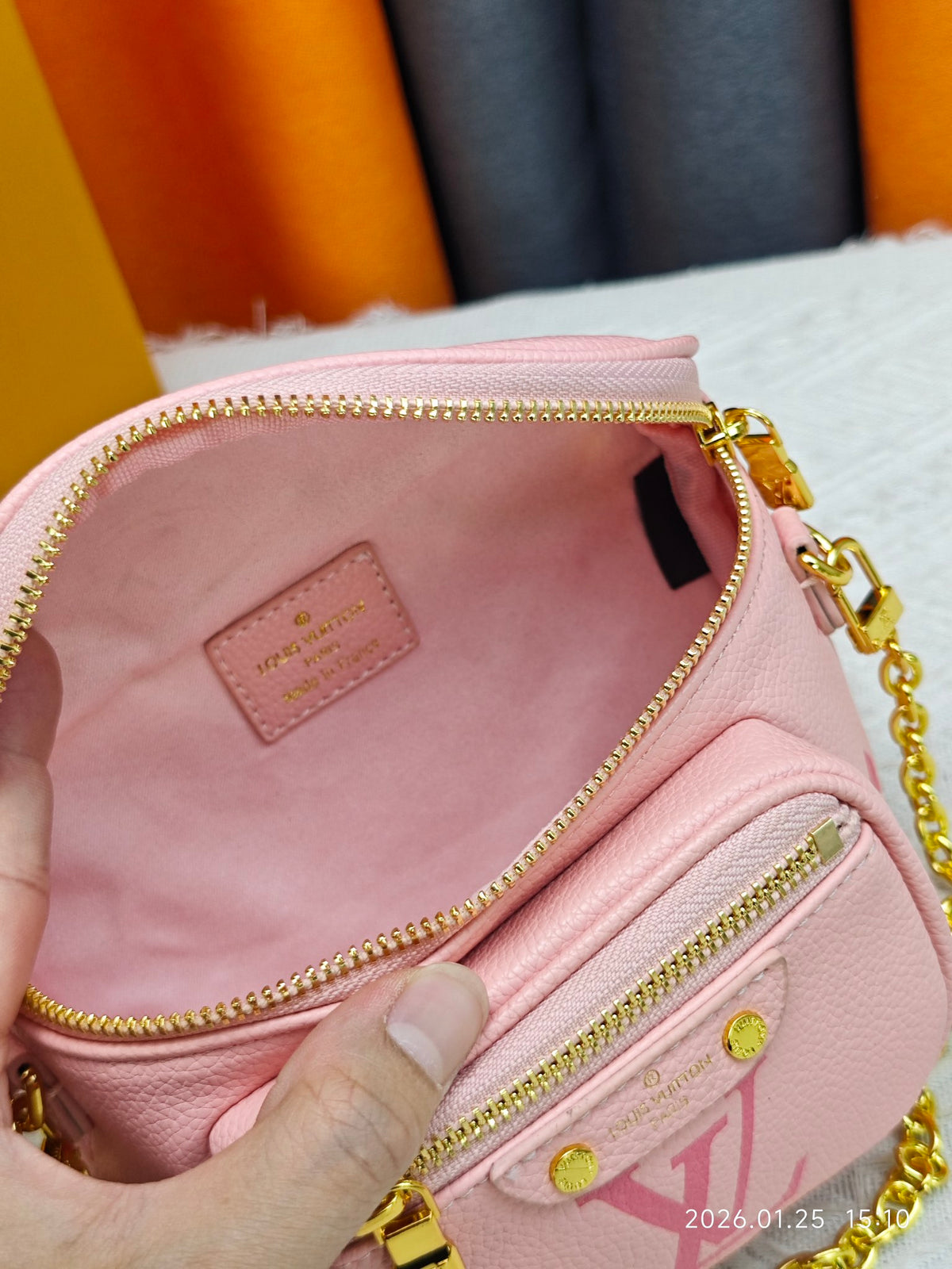146PE76B Popular leather bag