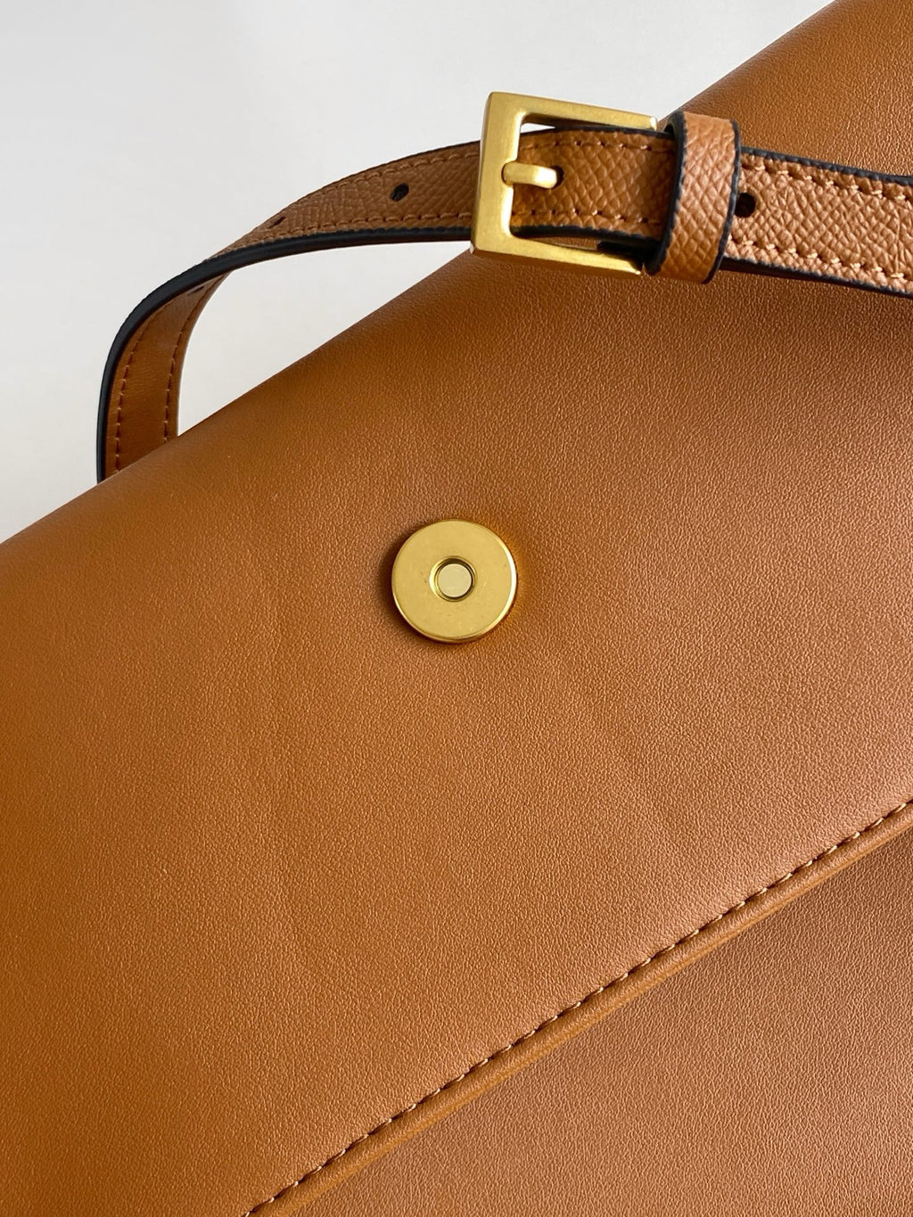 B1R76VL33 Fashion leather bag