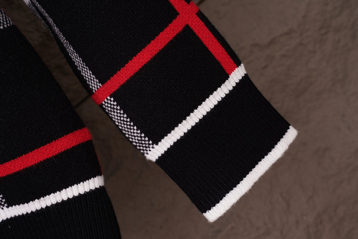 U1R106R13 Fashion Sweaters
