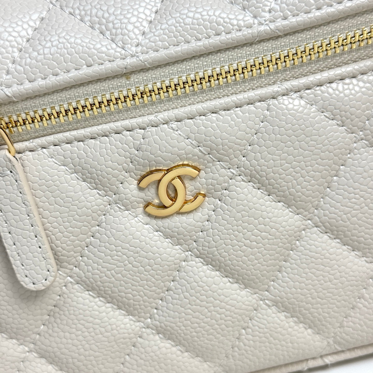 B1X66C19 Fashion leather bag