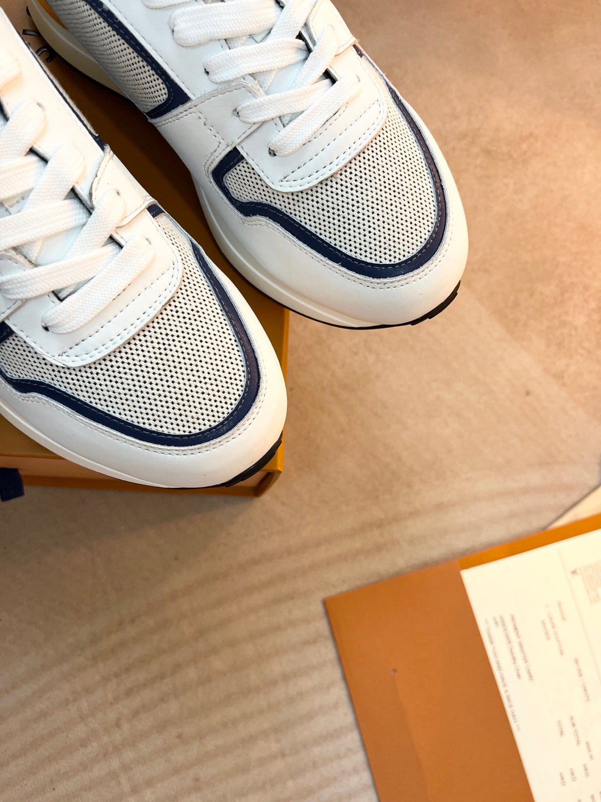 236PE58Z Popular high-quality leather Shoes