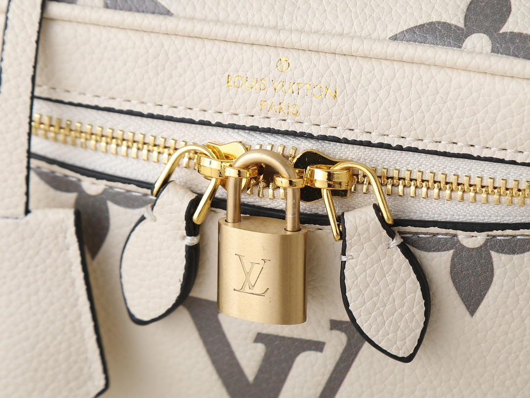 B1P76E2 Fashion leather bag