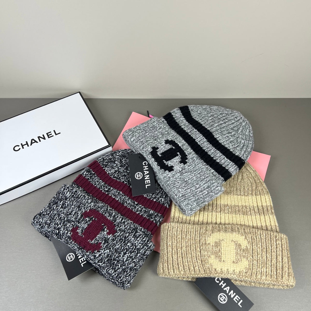 M1R86C4 Fashion hats