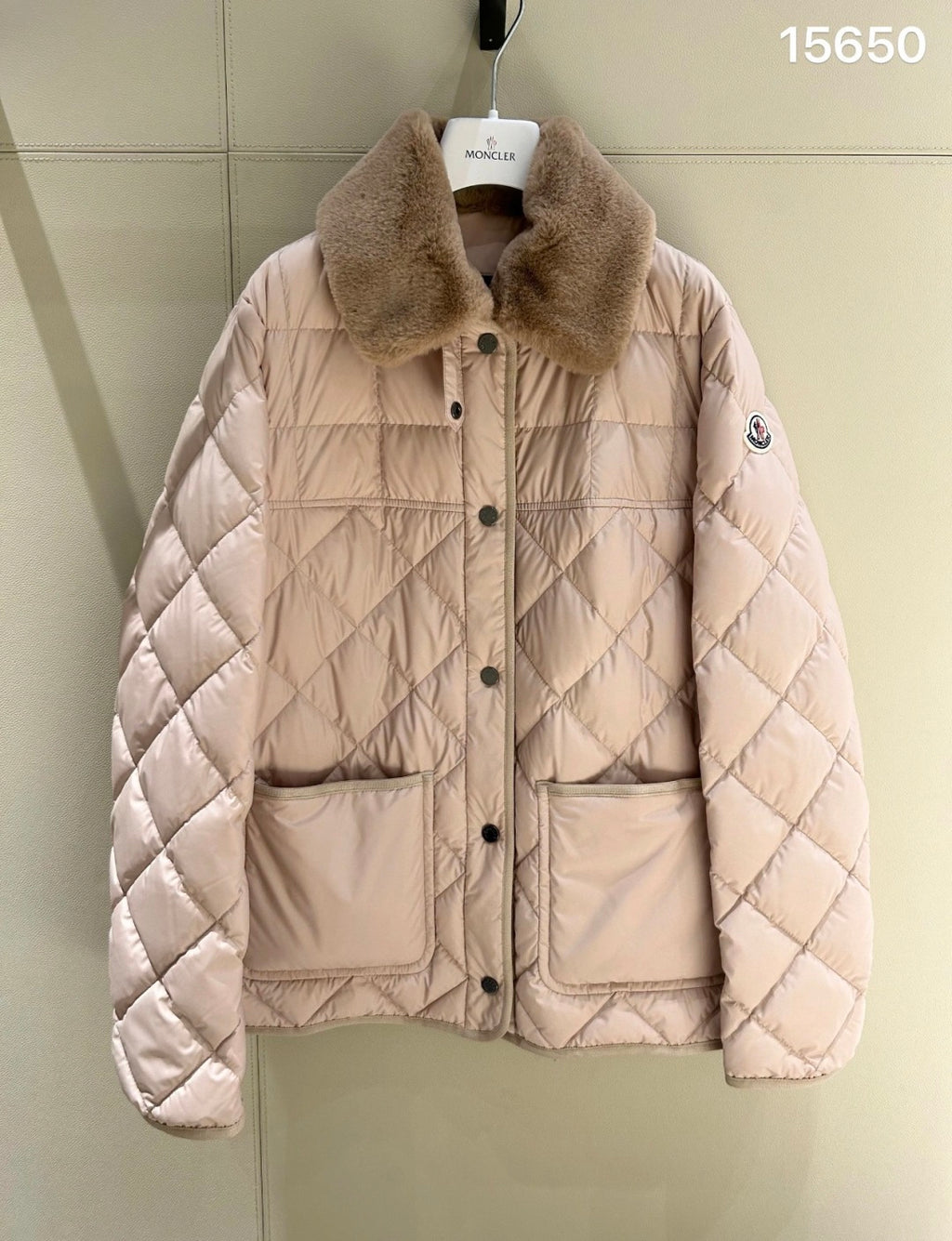 U3R106A17 Fashion down jacket
