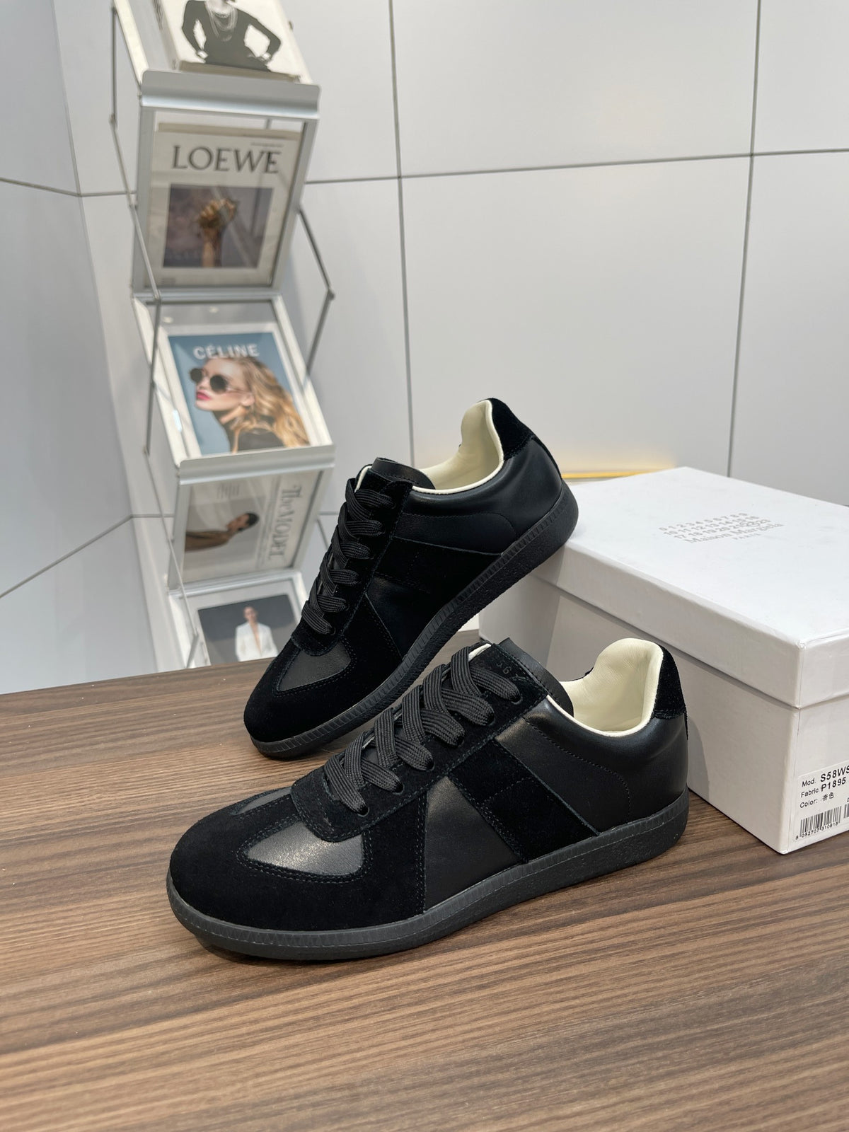 Z2X76A2 Fashion high-quality leather shoes