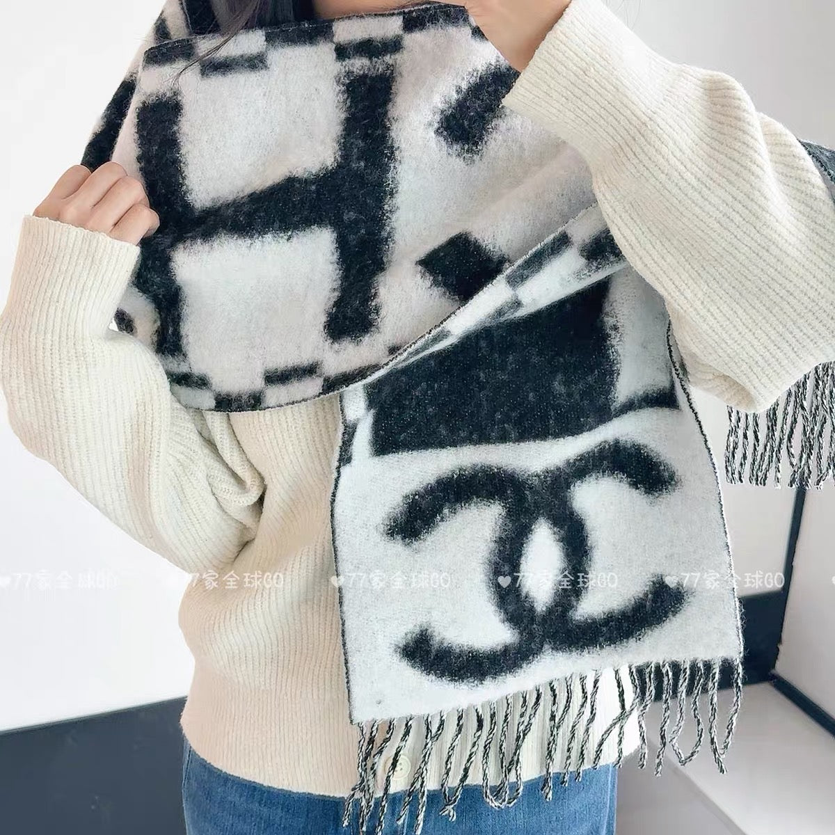 W1R96C121 Fashion Winter Scarves