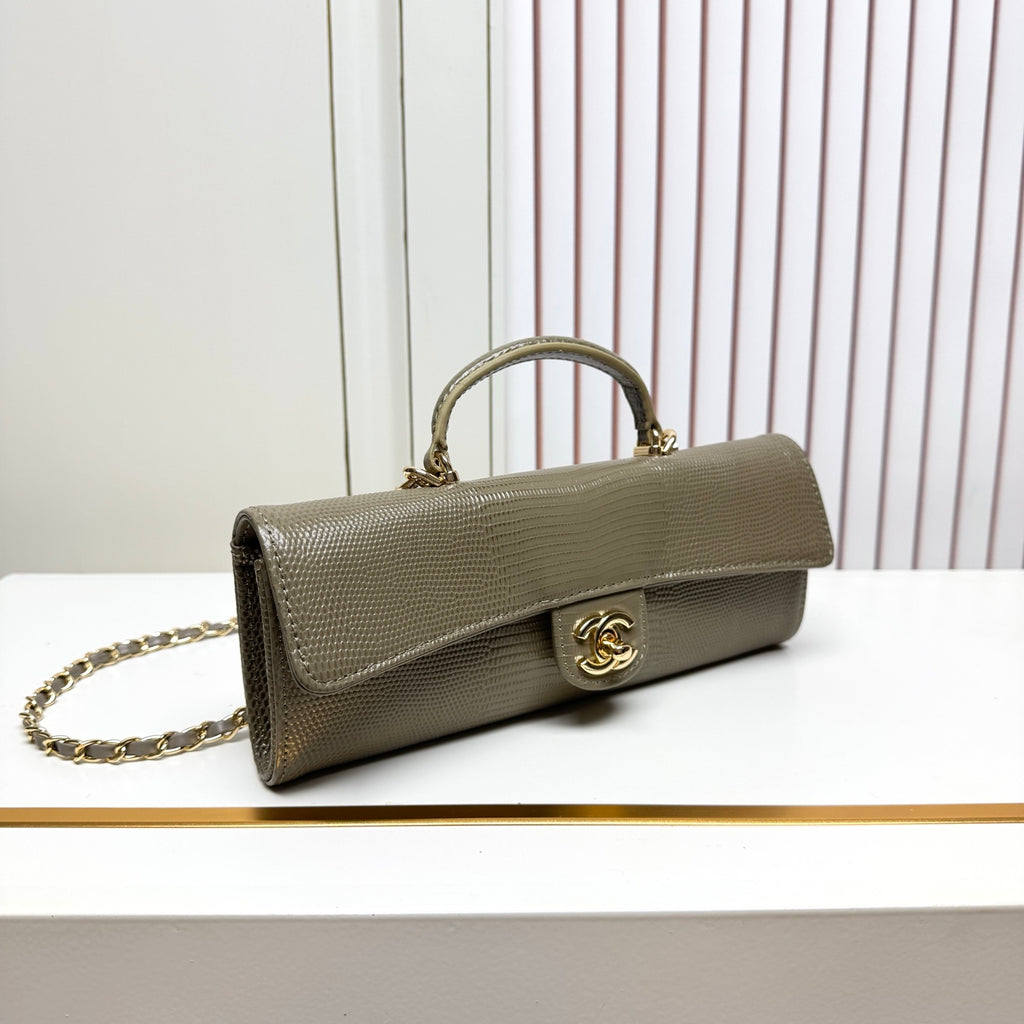 B1N96C25 Popular leather bag