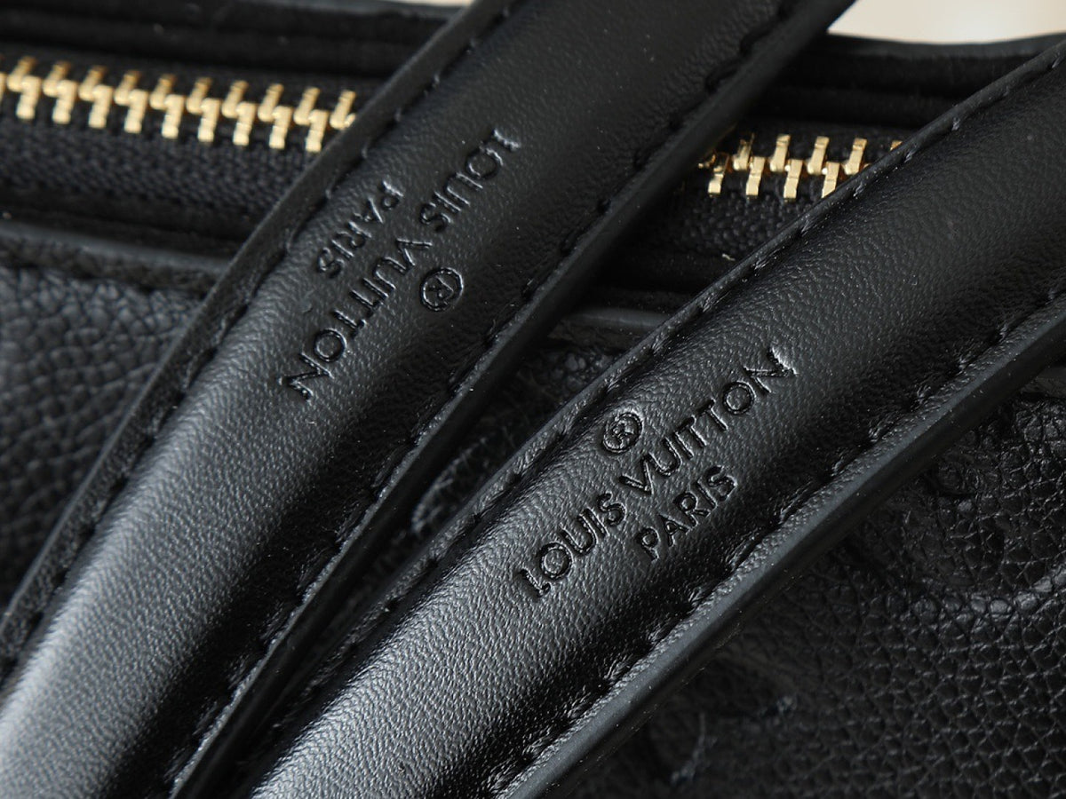 136PE75B Popular leather bag