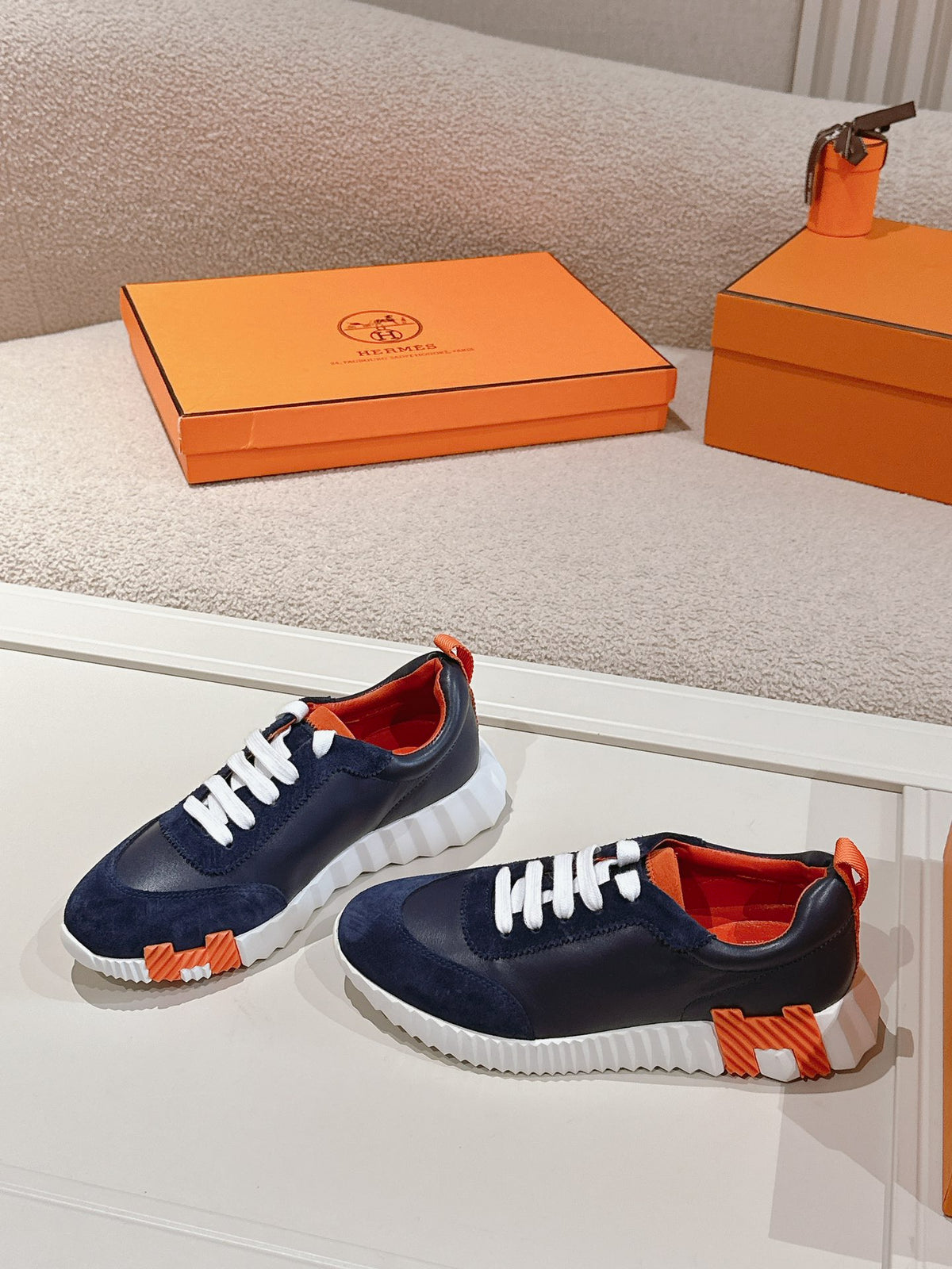 Z2N86H12 Fashion high-quality Shoes