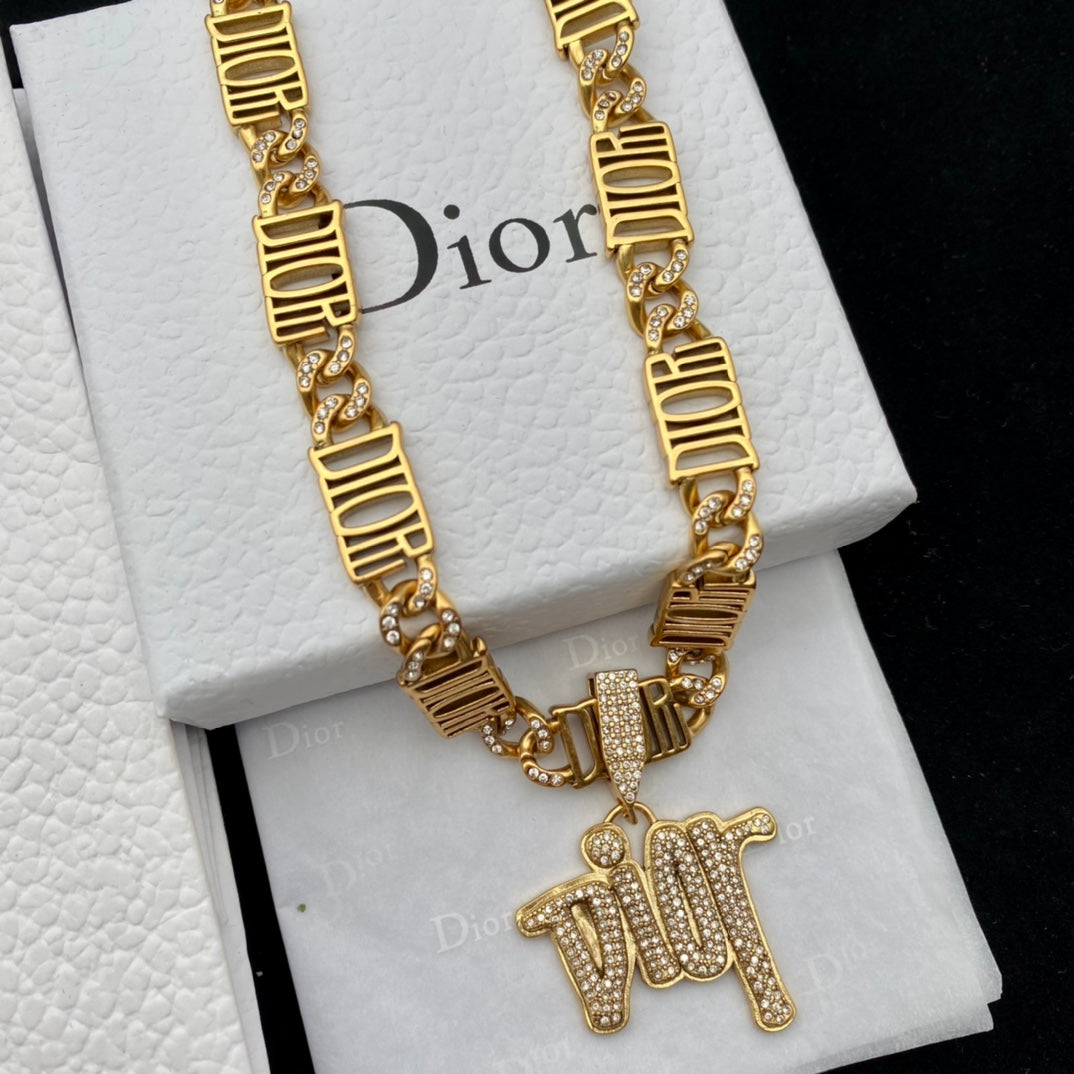 14C747K  Popular   Necklaces