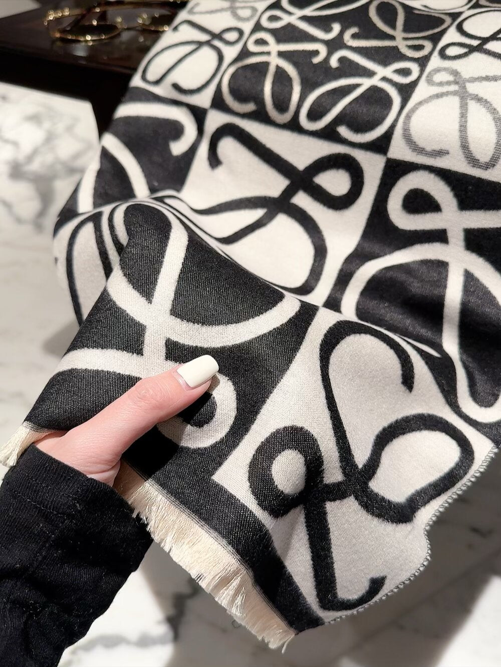 W1R106A53 Fashion Winter Scarves