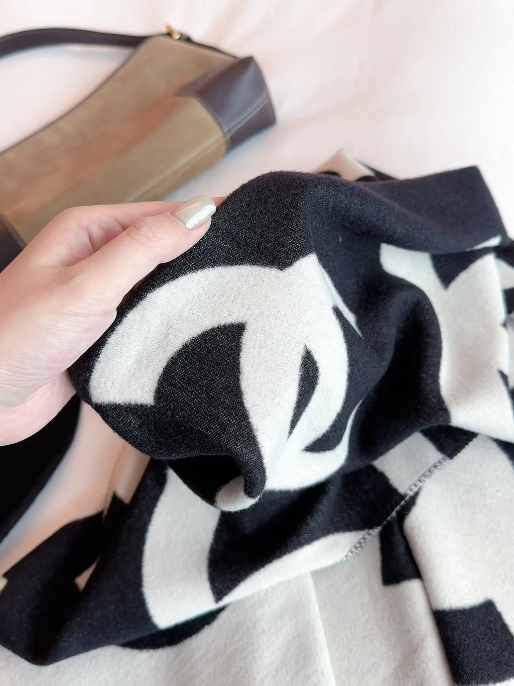 W1R106C37 Fashion Winter Scarves