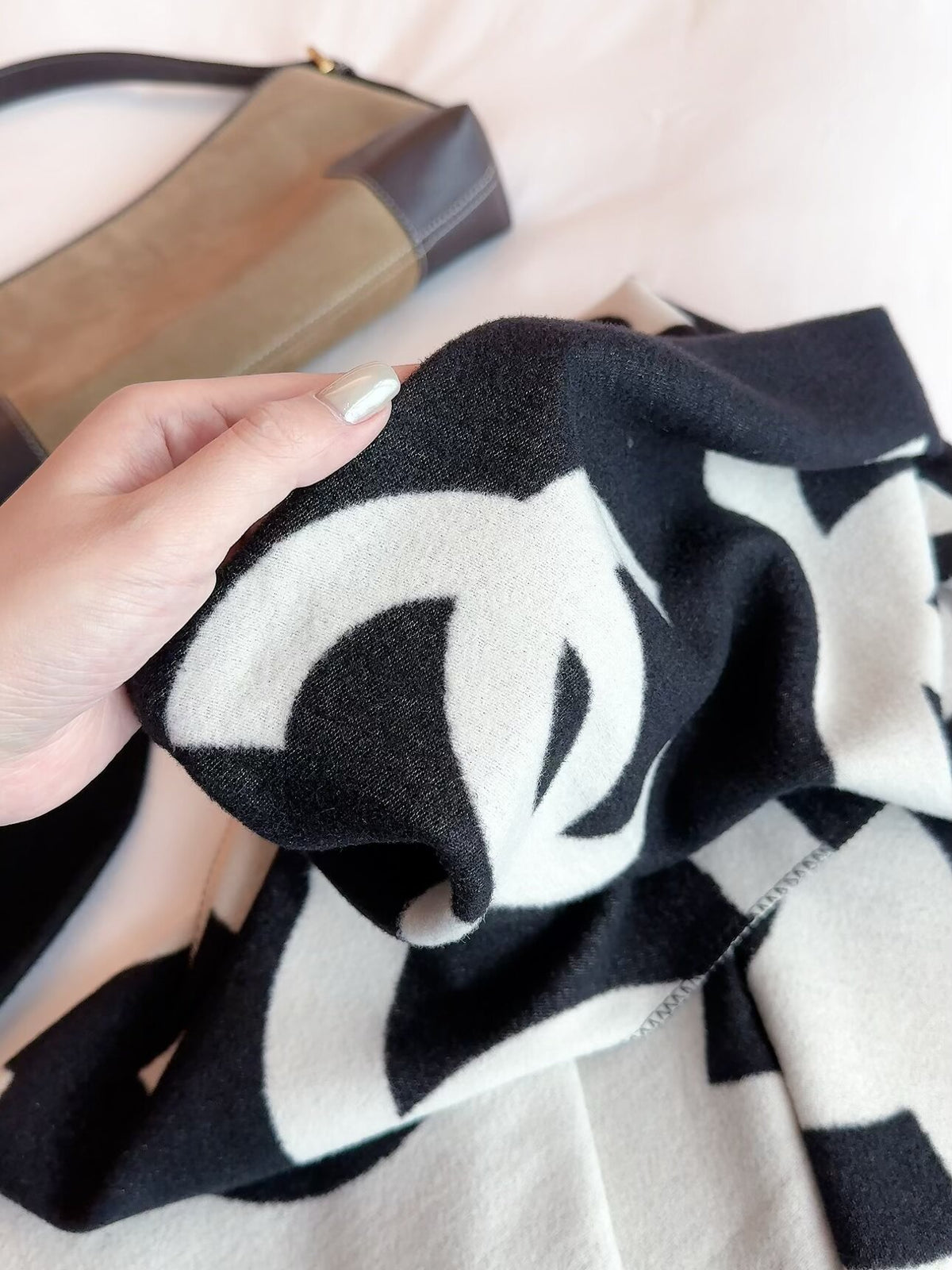 W1R106C37 Fashion Winter Scarves
