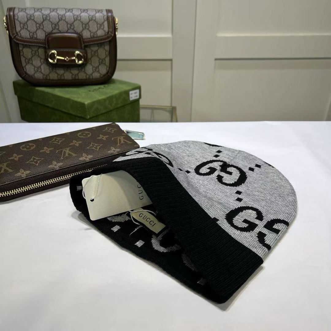 M1R86B90 Fashion hats