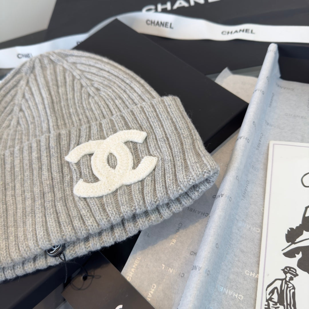 M1R96C12 Fashion hats