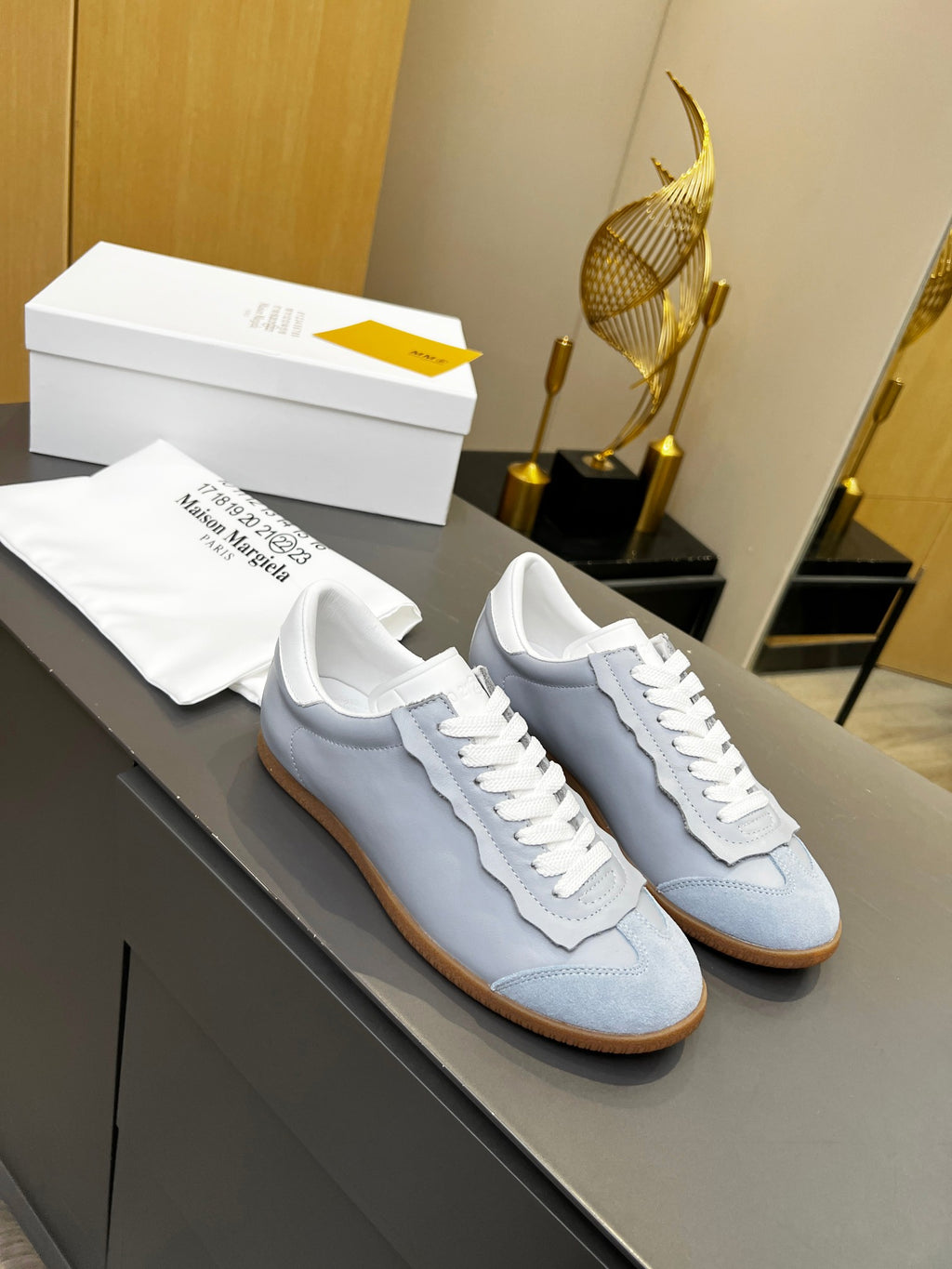 Z2X76A4 Popular high-quality leather shoes