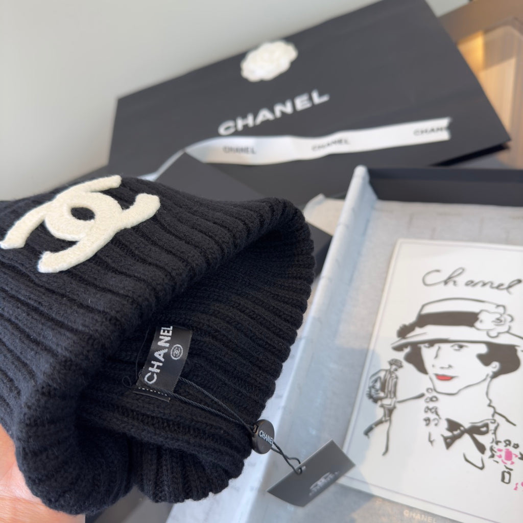 M1R96C12 Fashion hats