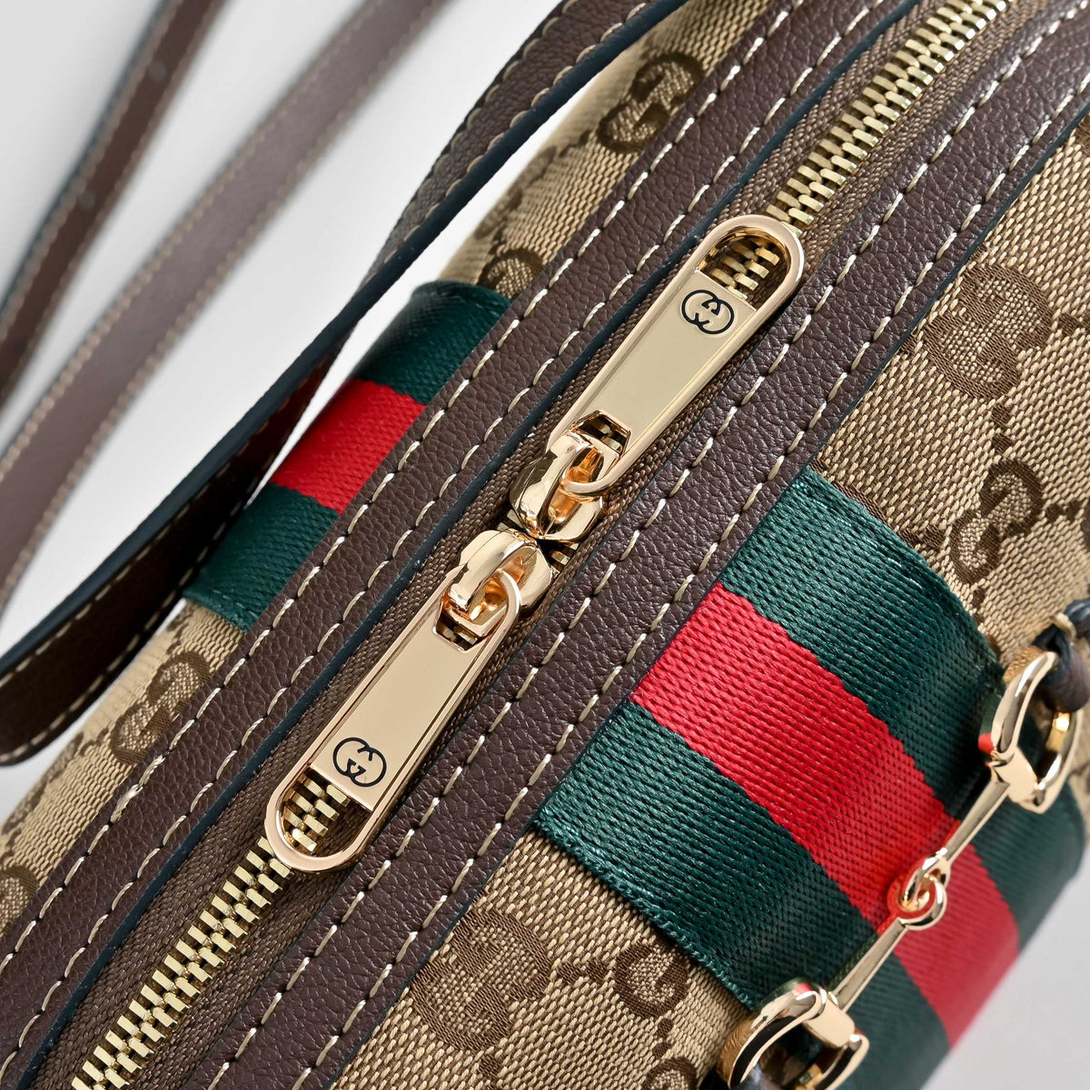 B1N96U30 Fashion bag