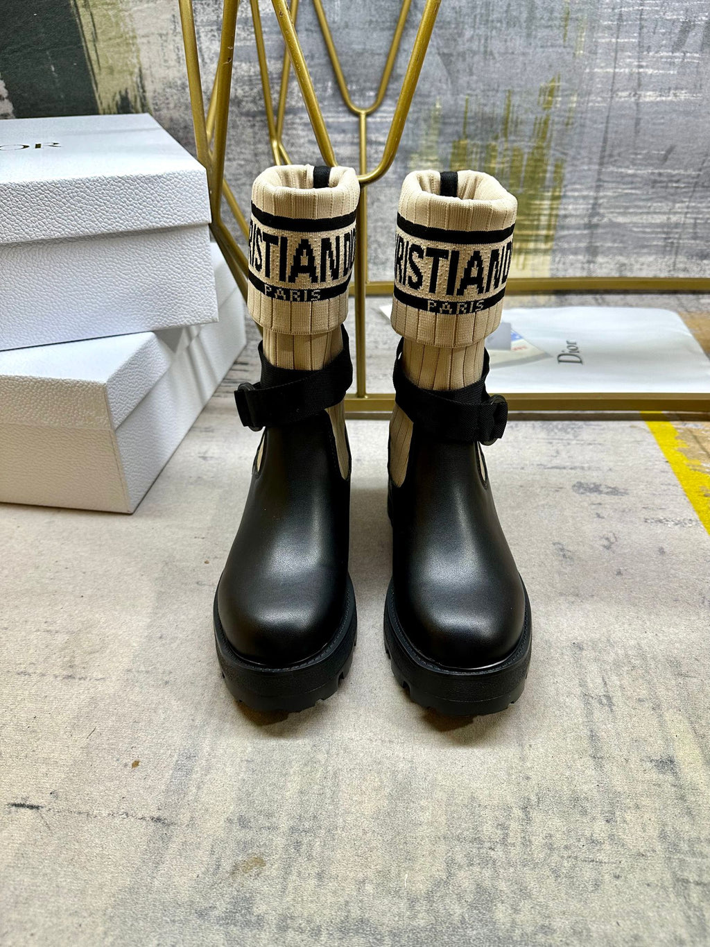 Z2P106D31 Fashion high-quality Boots (three colors)
