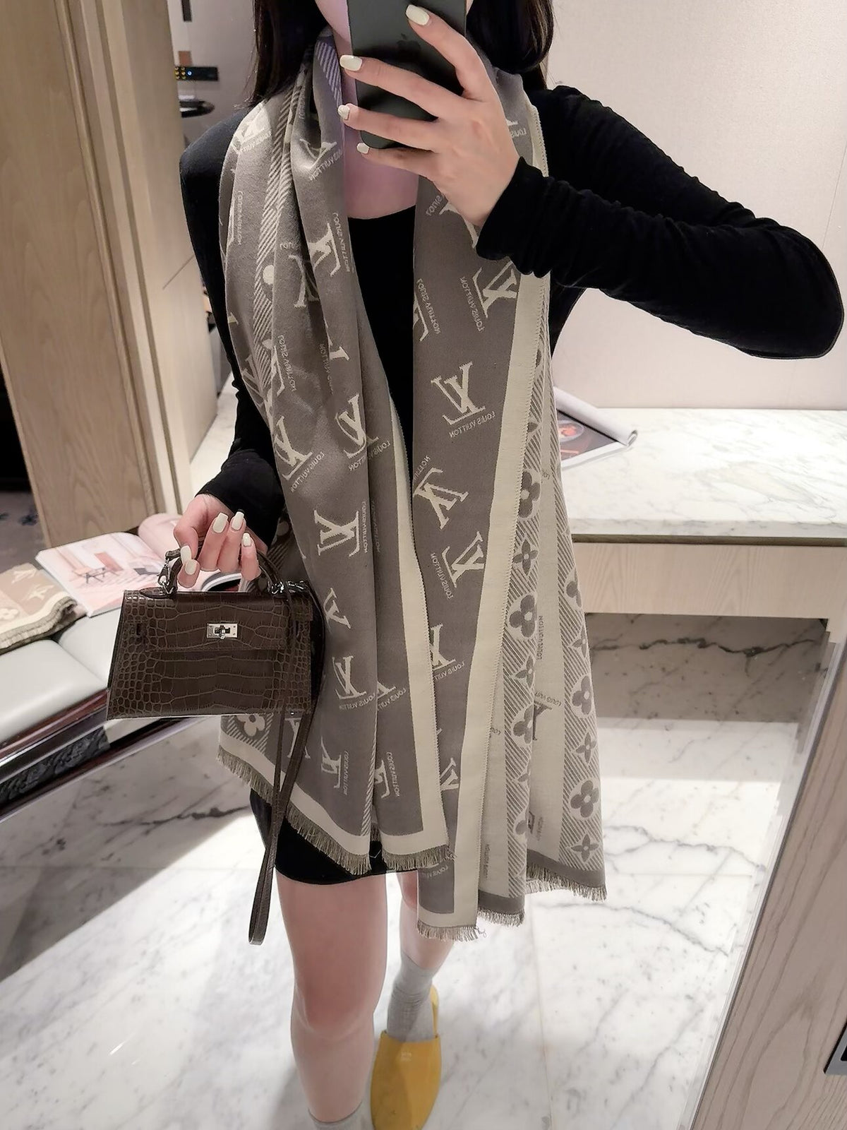 W1R106E62 Fashion Winter Scarves