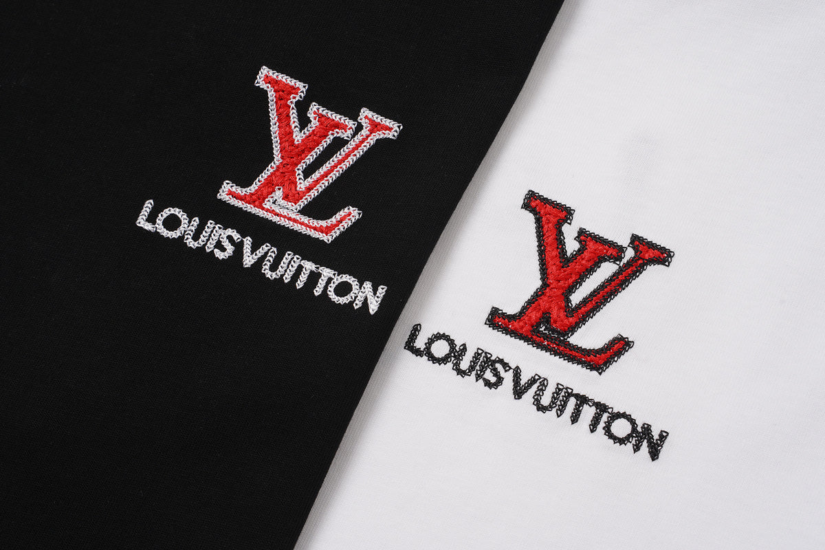 U1R76E13 Popular T-shirts