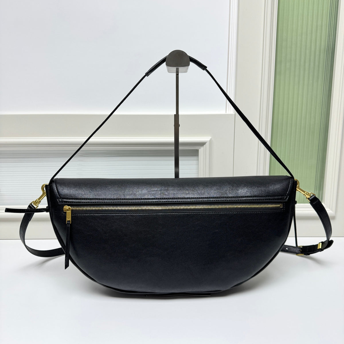 B1R86N3 Popular leather bag