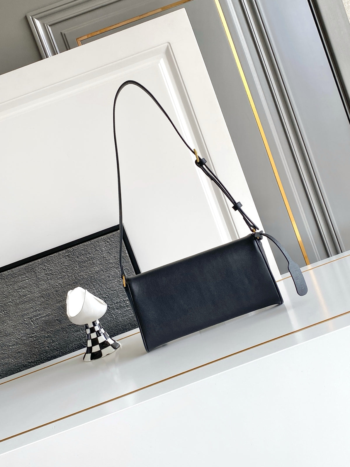 B1R76VL33 Fashion leather bag