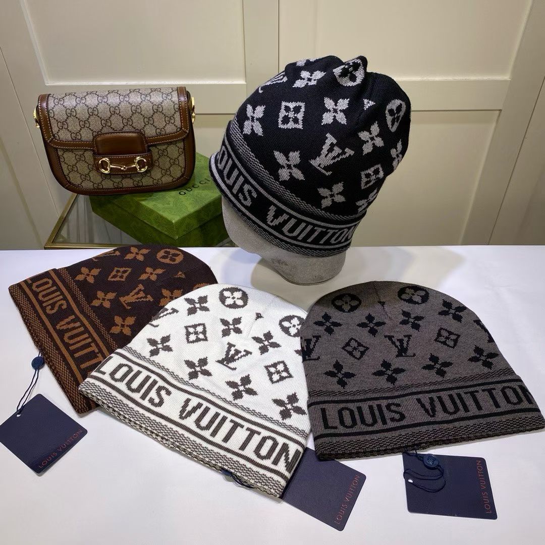 M1R86E69 Fashion hats