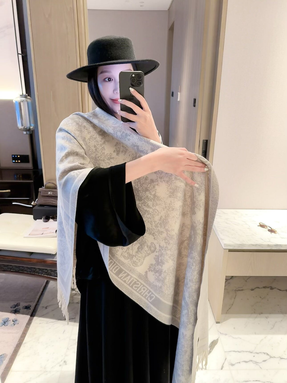 W1R96D128 Popular Winter Scarves