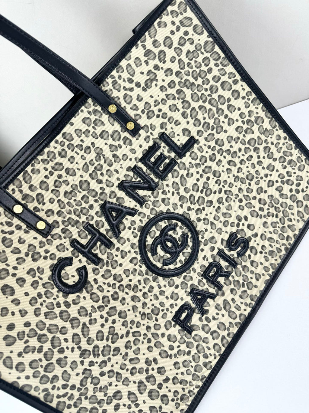 B1N96C23 Popular bag