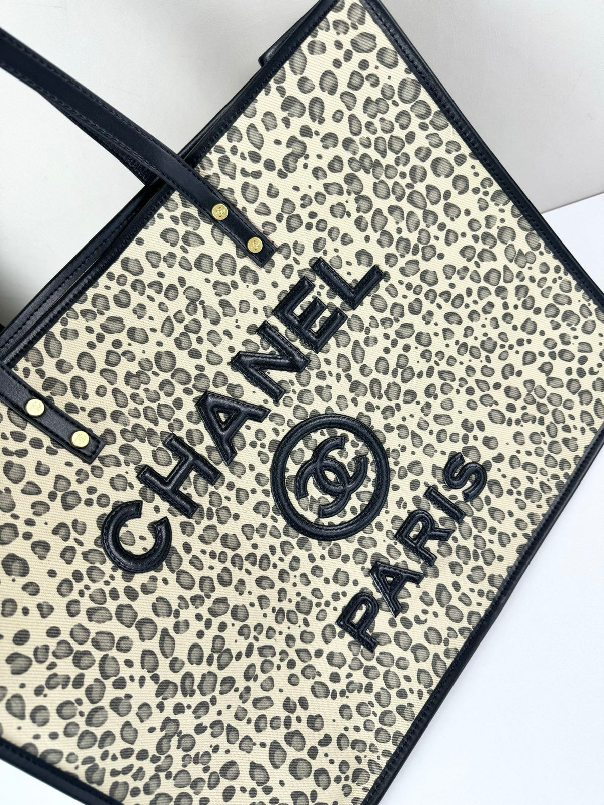 B1N96C23 Popular bag