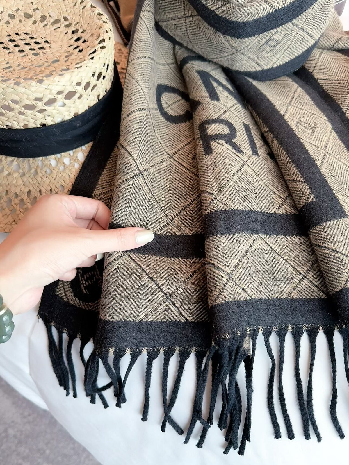 W1R106C44 Fashion Winter Scarves