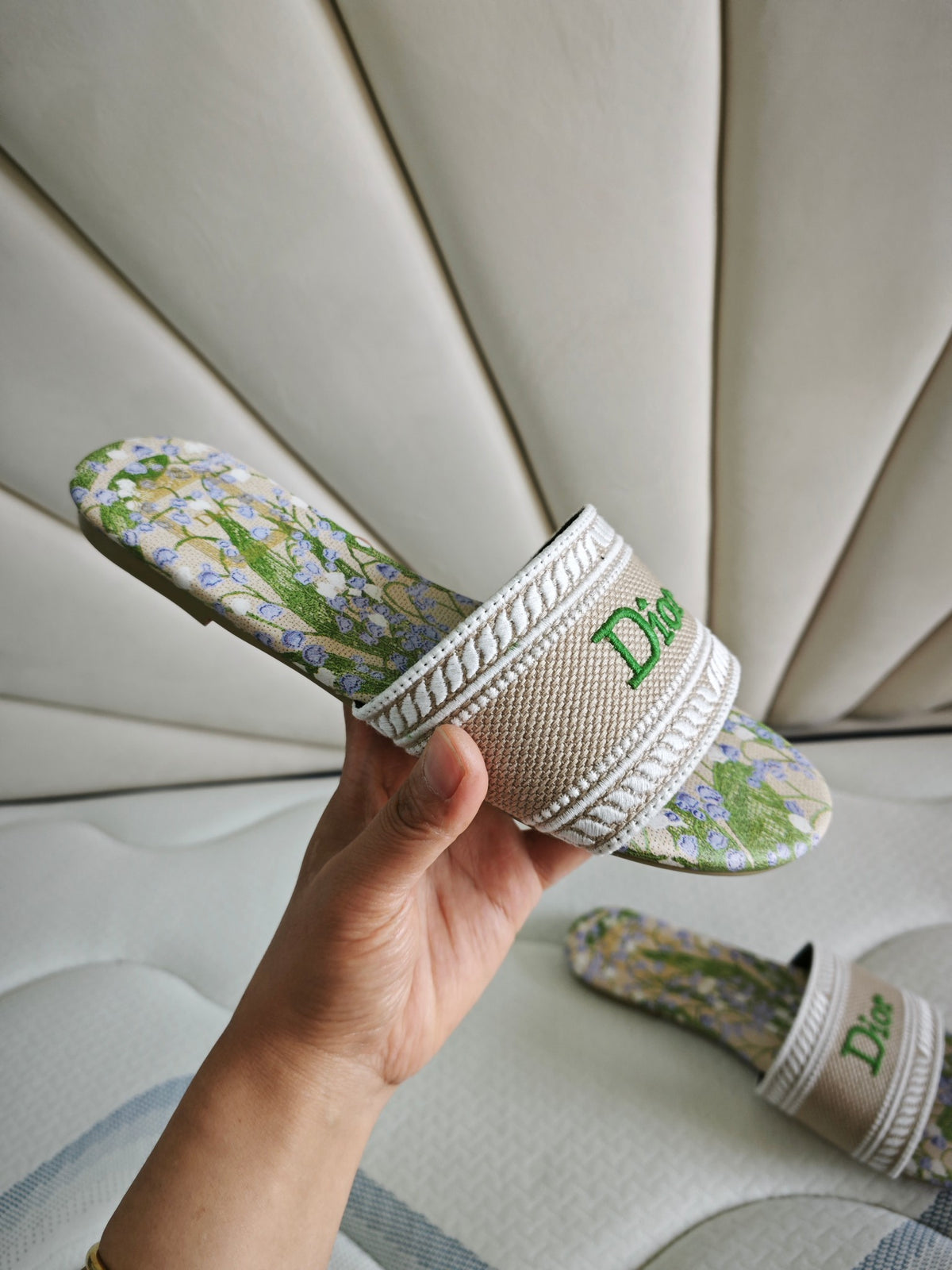 Z2R76D4 Fashion high-quality Shoes